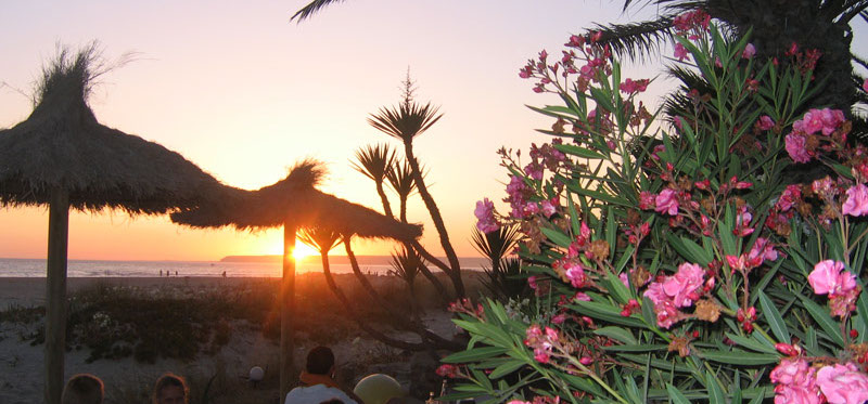 atardecer en zahara de los atunes